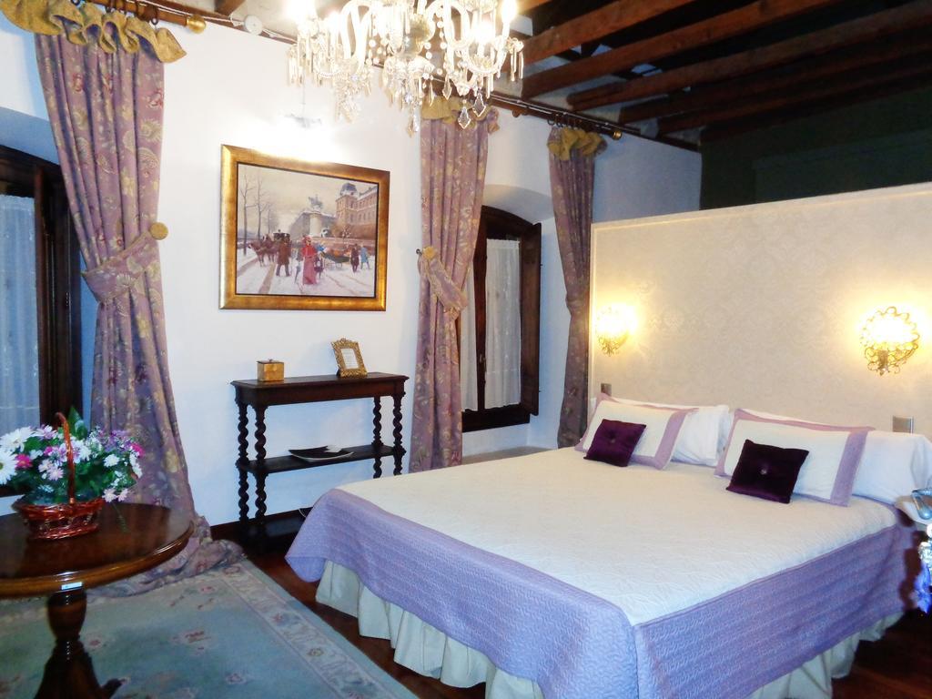 Hotel Boutique Nueve Leyendas Úbeda Esterno foto